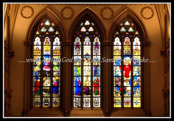 Side stained glass windows