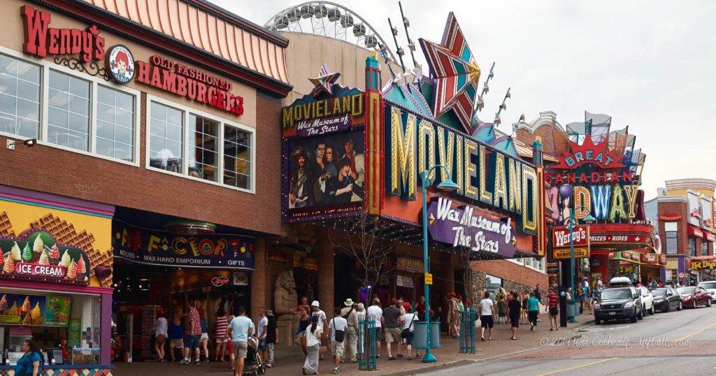 Wendy's, Movieland Wax Museum, and the Midway Arcade on Clifton Hill