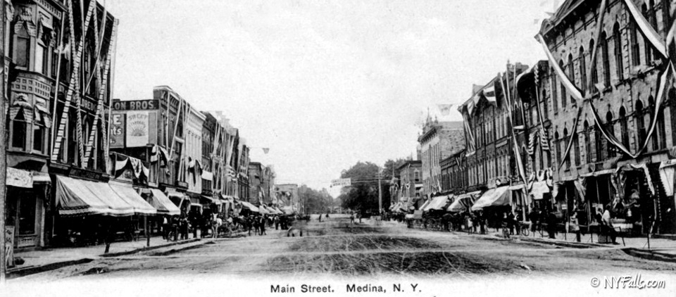 Main Street Medina, Erie Canal era