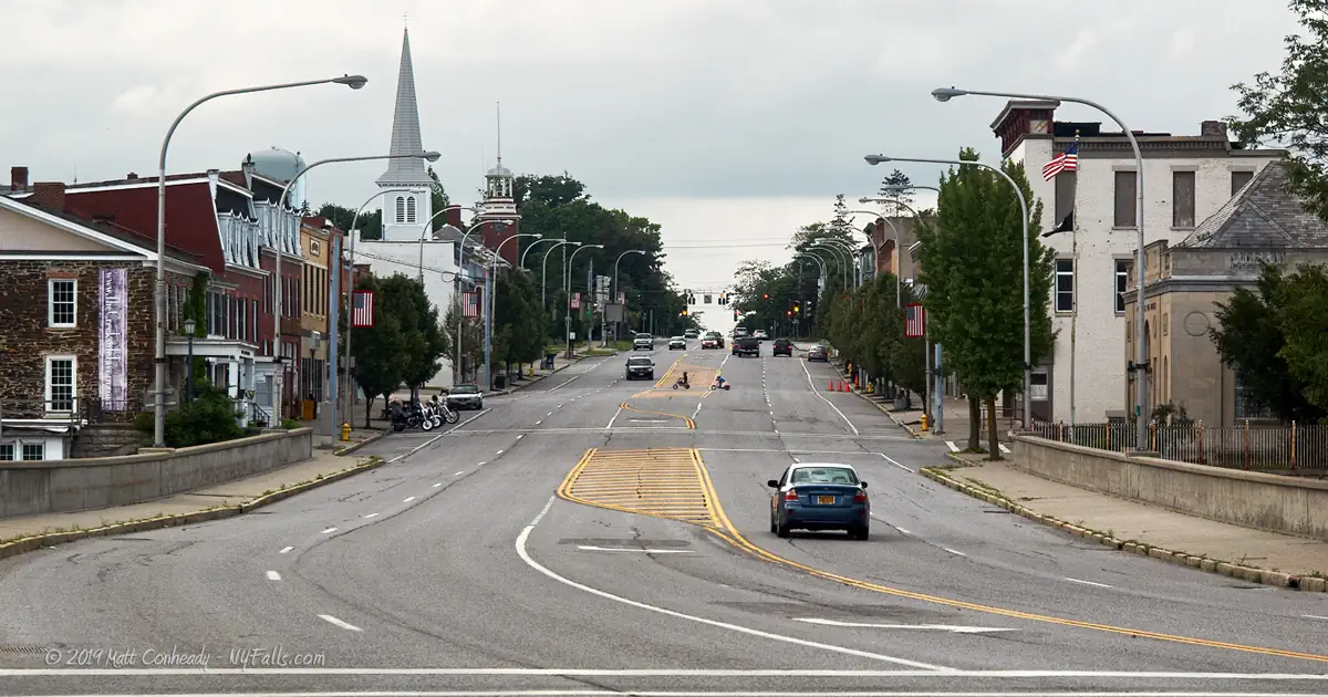 Looking east down Main St in LeRoy, NY