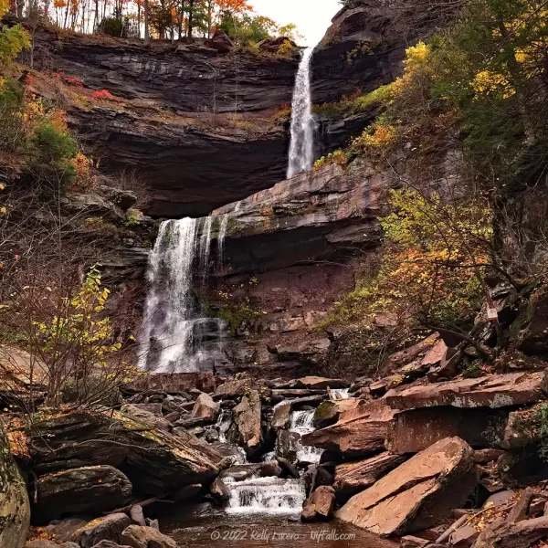 Kaaterskill falls from top to bottom in autumn