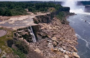 Dewatered American Falls in 1969.