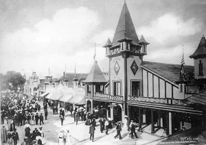 The Midway at Ontario Beach Park (1907).