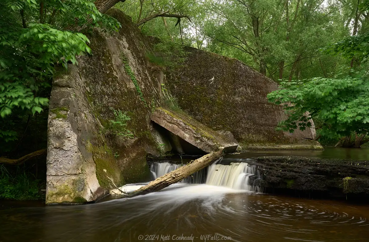 Maxwell Creek Falls on Salmon Creek in Wayne County, NY