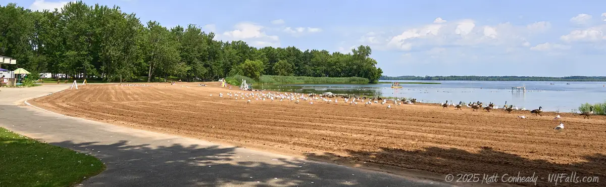 Panoramic view of Oneida Shores County Park's beach