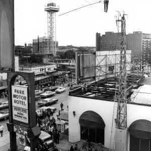 Rechatin tightrope walking over Clifton Hill