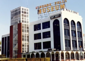 Niagara Falls Museum